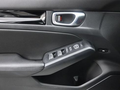 Used 2023 Honda Civic Touring image 26