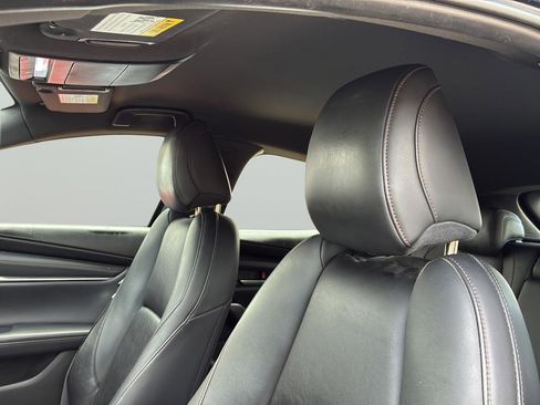 Used 2019 MAZDA MAZDA3 Hatchback FWD image 15