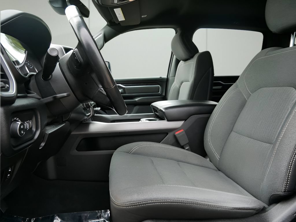 Used 2019 RAM 1500 Big Horn AWD/4WD image 10