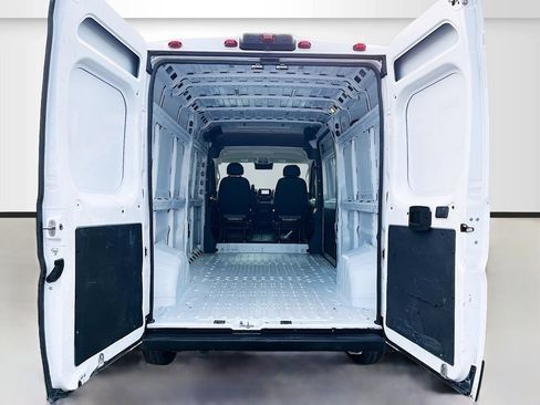 Used 2023 RAM ProMaster 2500 FWD image 22
