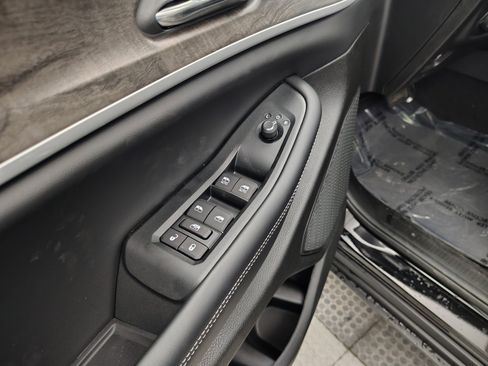 New 2026 Jeep Grand Cherokee L 4WD image 19
