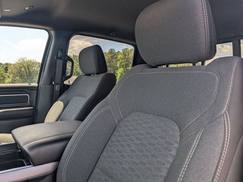 Used 2025 RAM 1500 Big Horn AWD/4WD image 14