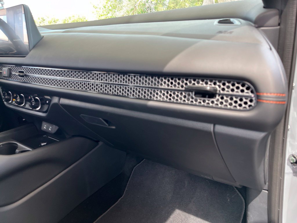 Certified 2027 Honda HR-V Sport image 29