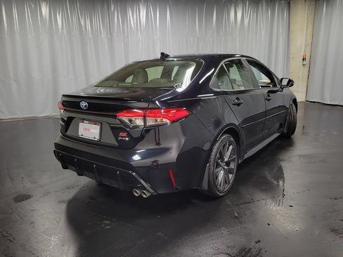 Used 2025 Toyota Corolla SE FWD image 8