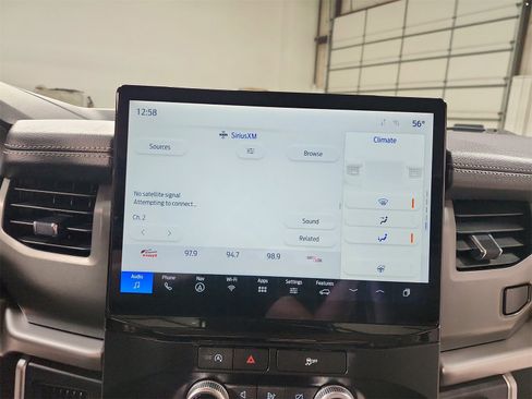 Used 2024 Ford Expedition Max XLT image 28