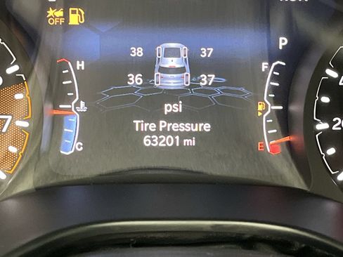 Used 2022 Jeep Compass Latitude AWD/4WD image 14