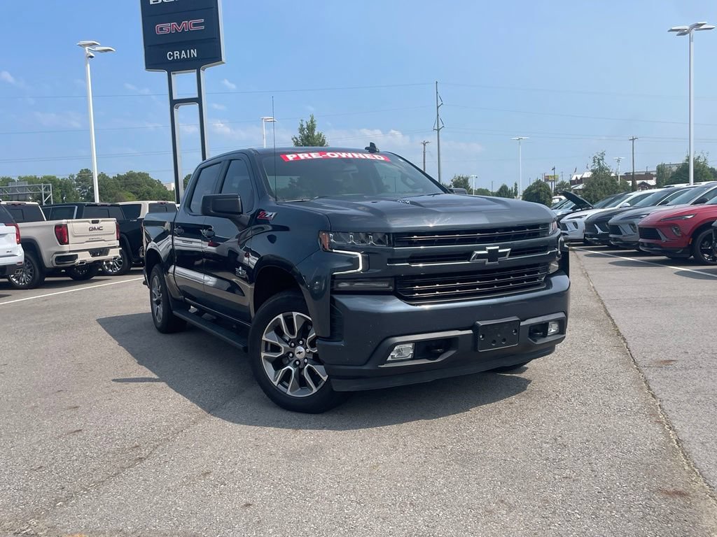 Used 2022 Chevrolet Silverado 1500 RST AWD/4WD image 2