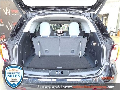 New 2026 Ford Explorer Active w/ Active Comfort Package AWD/4WD image 8