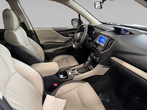 Used 2023 Subaru Forester Limited image 15