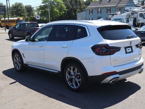 Used 2024 BMW X3 xDrive30i w/ Premium Package AWD/4WD image 9