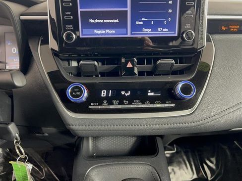 Used 2020 Toyota Corolla SE image 23