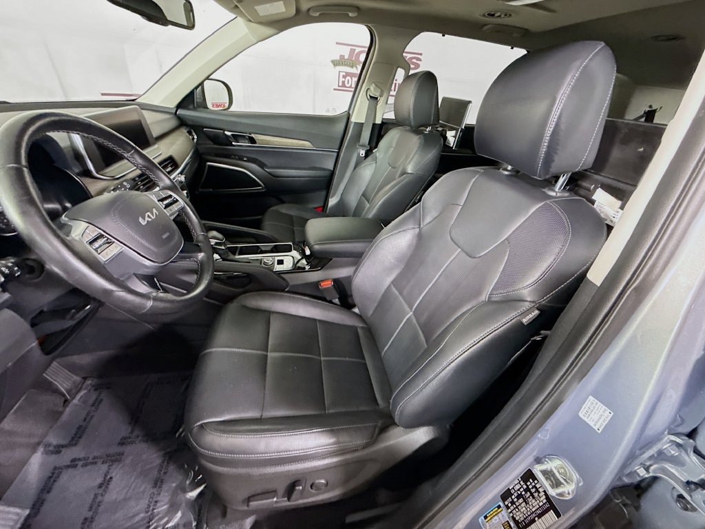 Used 2022 Kia Telluride EX w/ EX Premium Package AWD/4WD image 27