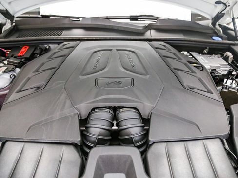 Certified 2026 Porsche Cayenne S AWD/4WD image 32