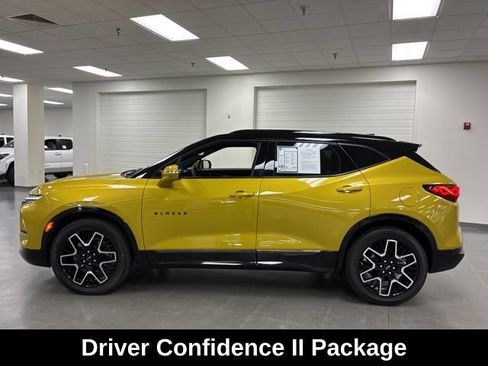 Used 2023 Chevrolet Blazer RS w/ Driver Confidence II Package AWD/4WD image 4
