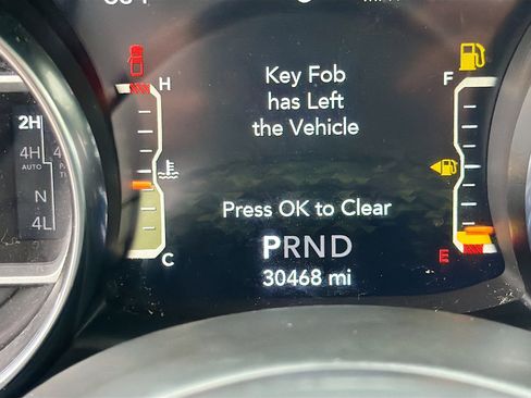 Used 2022 Jeep Gladiator Sport image 40