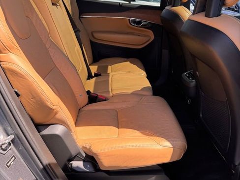 Used 2017 Volvo XC90 T6 Inscription w/ Vision Package AWD/4WD image 13