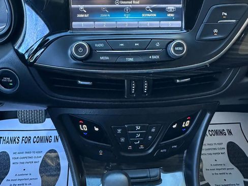 Used 2019 Buick Envision Essence image 20