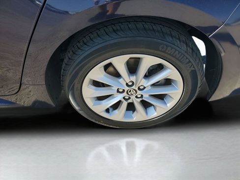Used 2021 Toyota Corolla LE w/ LE Premium Package image 20