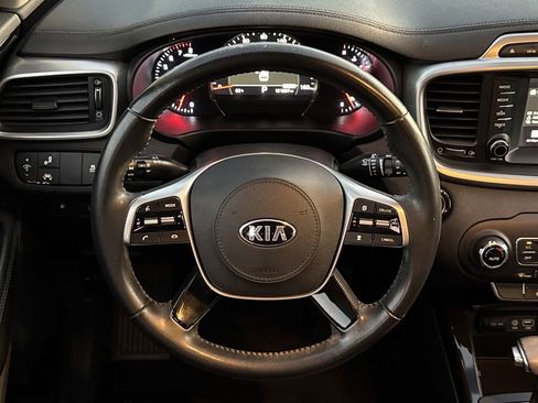 Used 2019 Kia Sorento EX image 23