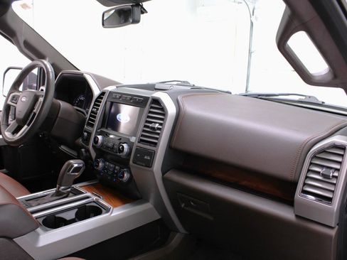 Used 2019 Ford F150 King Ranch w/ Equipment Group 601A Luxury AWD/4WD image 46