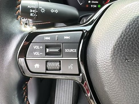 Used 2025 Honda HR-V Sport image 11