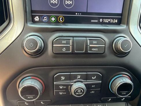 Used 2021 Chevrolet Silverado 1500 RST w/ Bed Protection Package AWD/4WD image 13