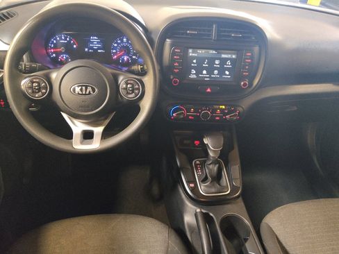 Used 2021 Kia Soul S FWD image 22