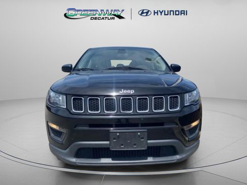 Used 2020 Jeep Compass Sport FWD image 2