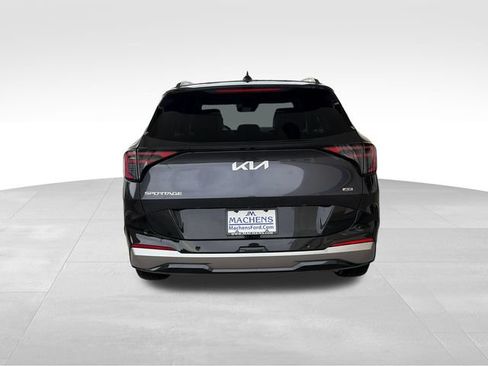 Used 2026 Kia Sportage SX AWD/4WD image 5