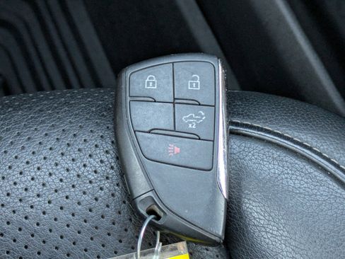 Used 2022 Chevrolet Silverado 1500 LT Trail Boss image 28