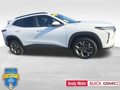 Used 2025 Chevrolet Trax LT w/ LT Convenience Package