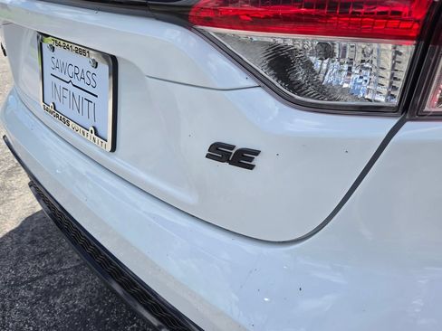 Used 2022 Toyota Corolla SE FWD image 10