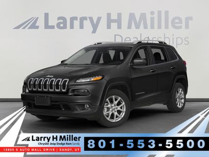 Used 2018 Jeep Cherokee Latitude Plus w/ Comfort/Convenience Group