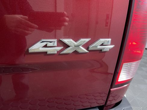 Used 2014 RAM 1500 Classic SLT image 20