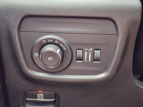 Used 2021 Jeep Grand Cherokee L Limited RWD image 24