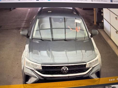 Used 2024 Volkswagen Taos S image 2