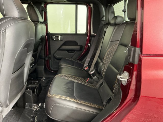Used 2021 Jeep Gladiator Overland AWD/4WD image 27