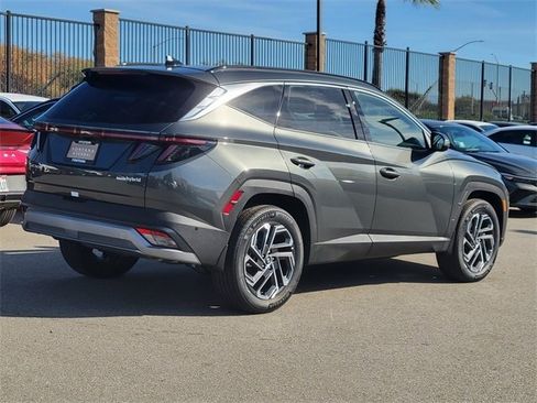 New 2025 Hyundai Tucson Limited image 2