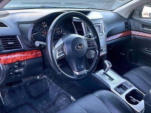 Used 2012 Subaru Outback 2.5i Limited w/ Moonroof Pkg image 12