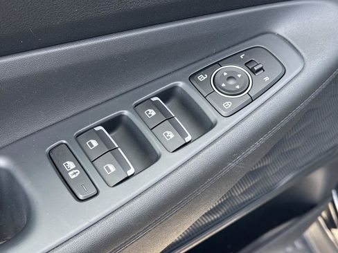 Used 2023 Hyundai Santa Fe XRT image 16