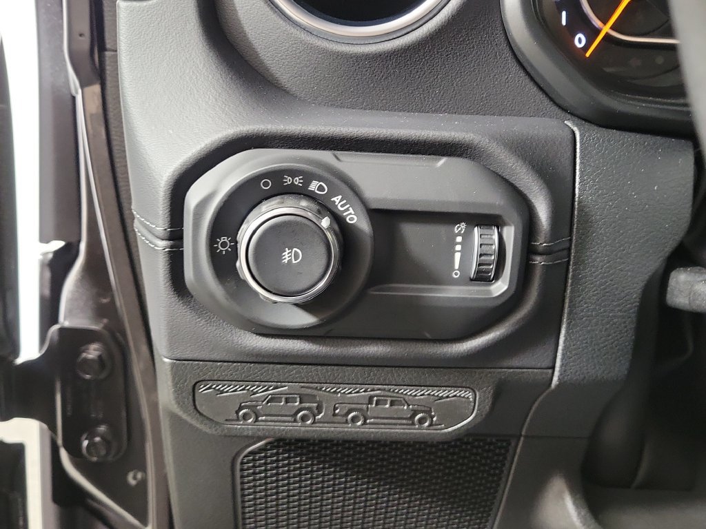 New 2027 Jeep Wrangler Unlimited Sahara AWD/4WD image 13