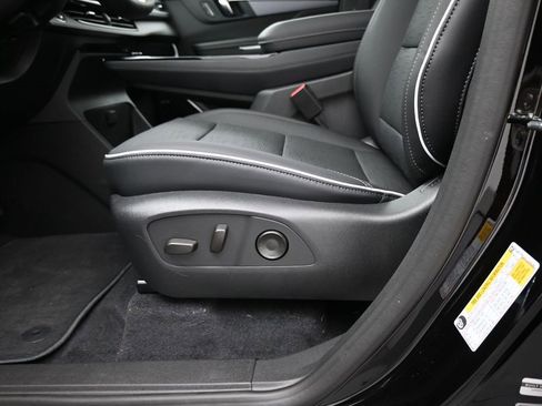 New 2026 Buick Enclave Sport Touring w/ Super Cruise Package image 10