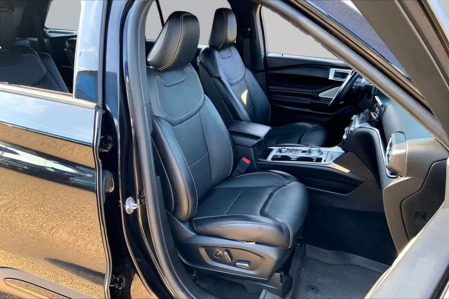 Used 2020 Ford Explorer ST w/ Premium Technology Package AWD/4WD image 10