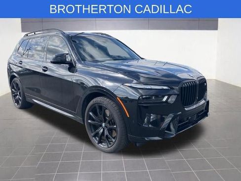 Used 2025 BMW X7 M60i AWD/4WD image 3