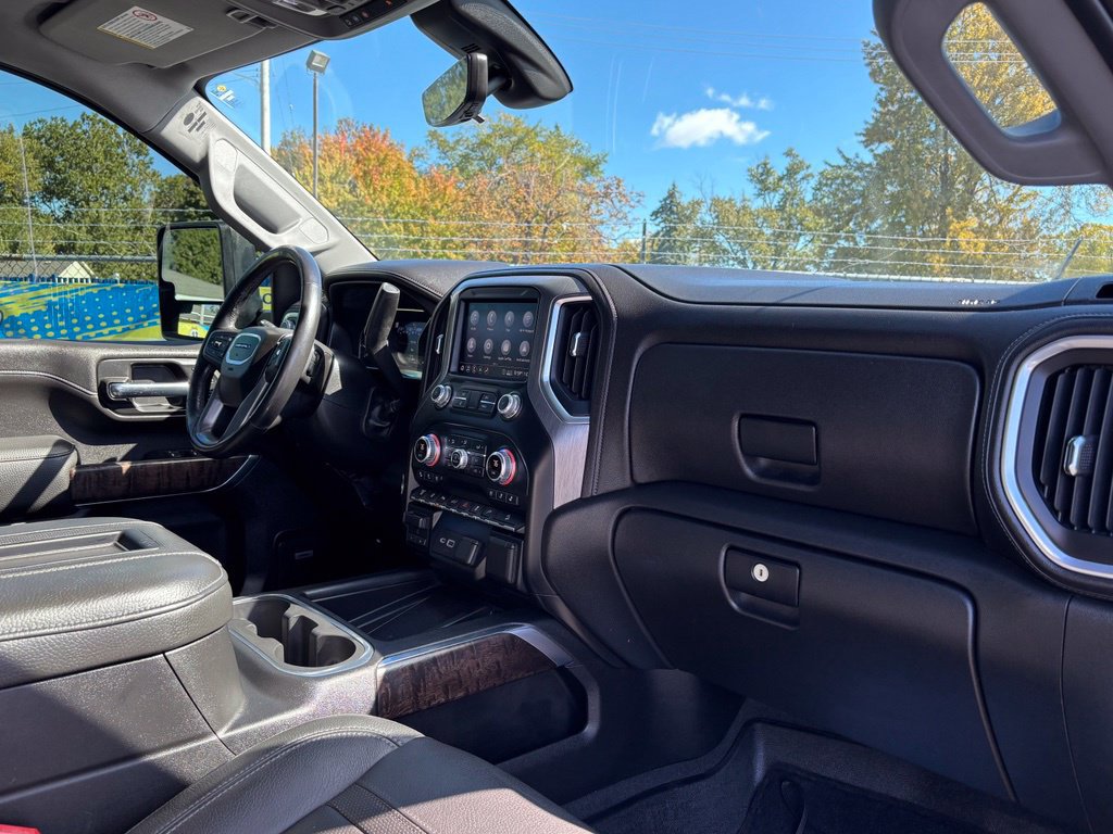 Used 2020 GMC Sierra 2500 Denali w/ Denali Ultimate Package AWD/4WD image 25