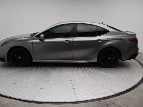 Certified 2025 Toyota Camry SE w/ Convenience Package image 12