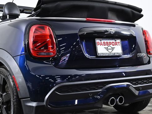 Certified 2024 MINI Cooper S image 8