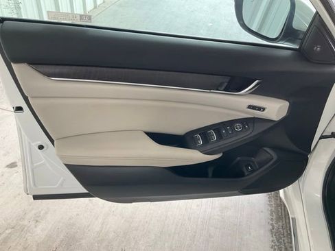 Certified 2020 Honda Accord EX-L image 5