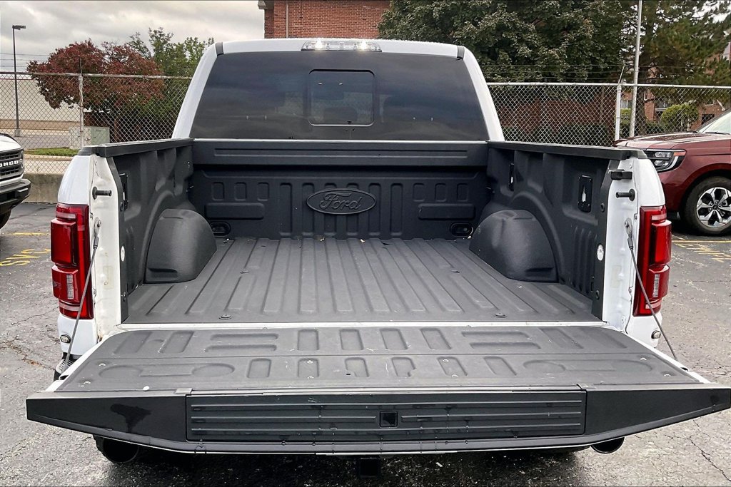 Used 2019 Ford F150 Raptor w/ Equipment Group 802A Luxury AWD/4WD image 27