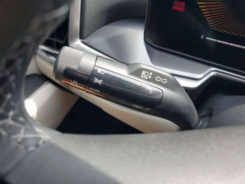 New 2026 Kia Sorento S w/ S Panoramic Sunroof Package image 29